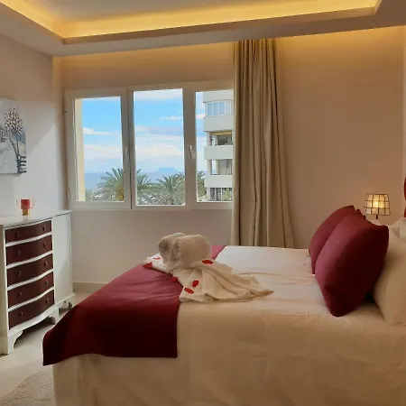 Apartment Fantastic In Front Of The Sea & Marina Estepona