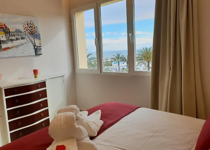 Fantastic In Front Of The Sea & Marina Estepona