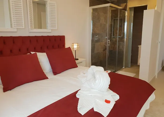 Apartment Fantastic In Front Of The Sea & Marina *